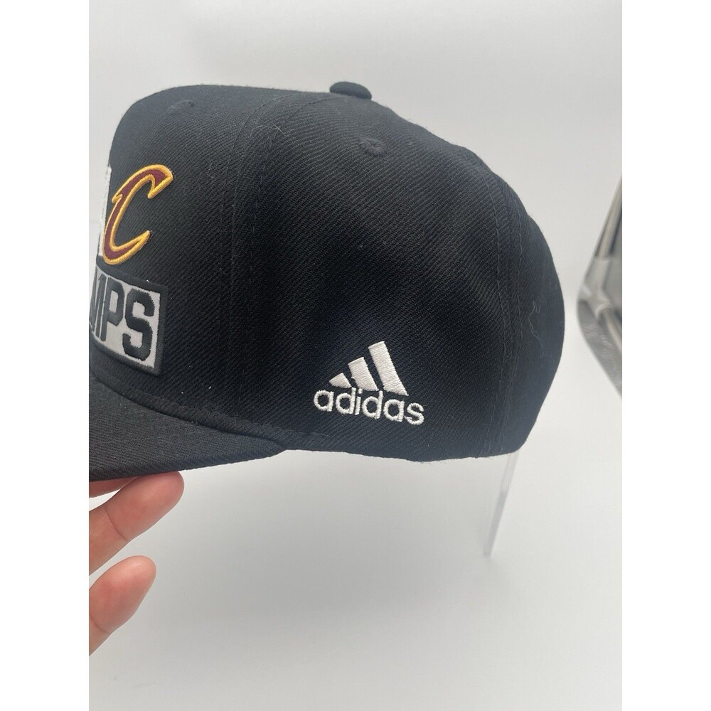 Cleveland Cavaliers Cavs Hat cap NWOT 2016 NBA CHAMPS Adidas Black Snapback H33 - Picture 5 of 9